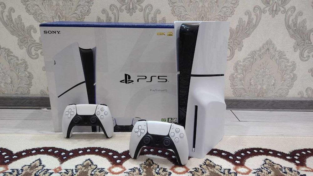 Playstation 5 Slim дисководом в идеальный состояние 2джойстик топ игры