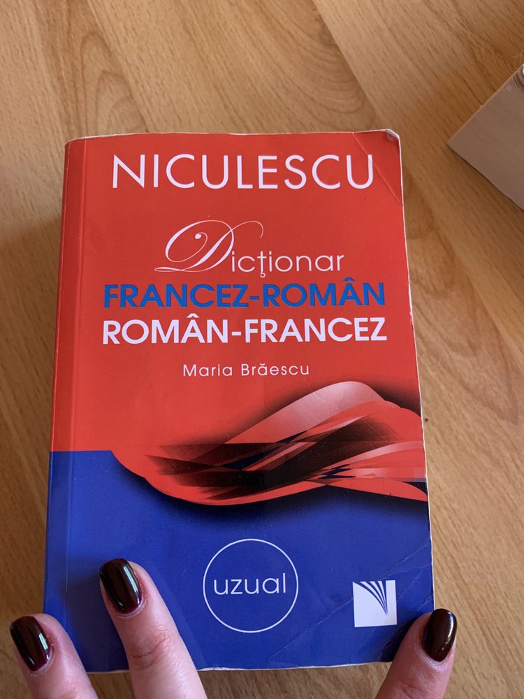 Dictionar de franceza