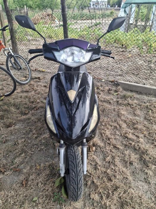 Скутер Generic Ride Jump 50 cc