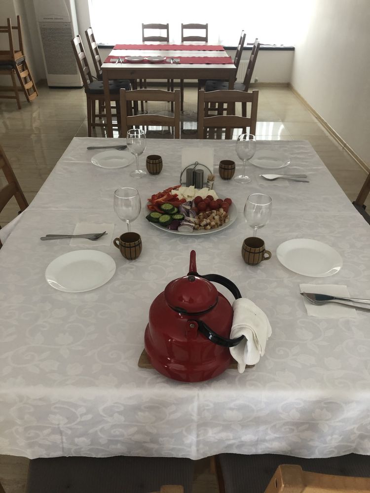 CAZARE muncitori Scornicesti