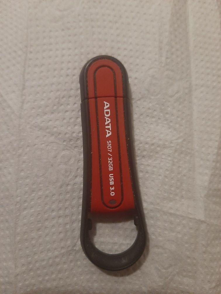USB Флеш карта Adata