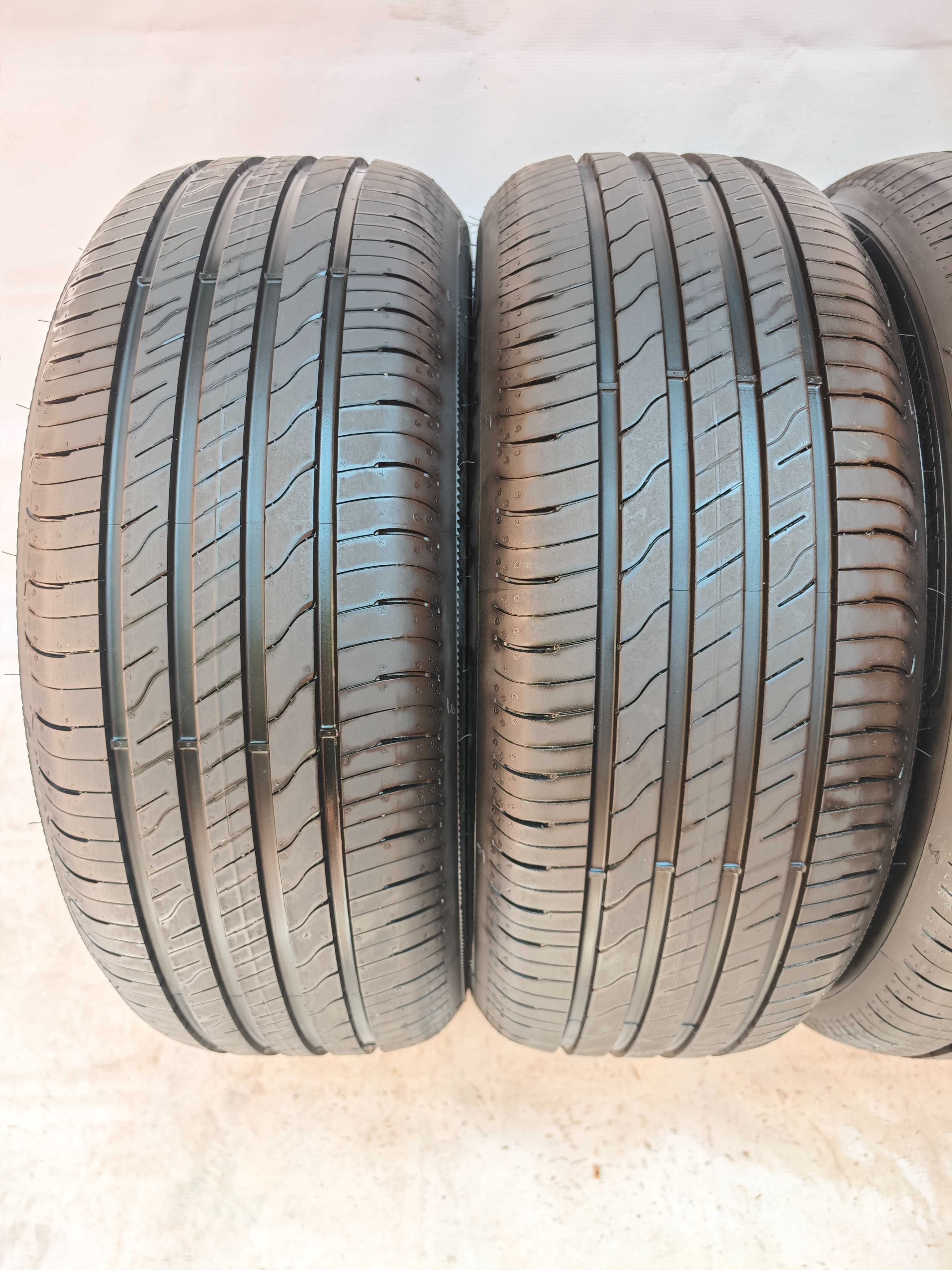 Anvelope 215/55/17 an 2022 vara GOODYEAR Efficient Grip Performance