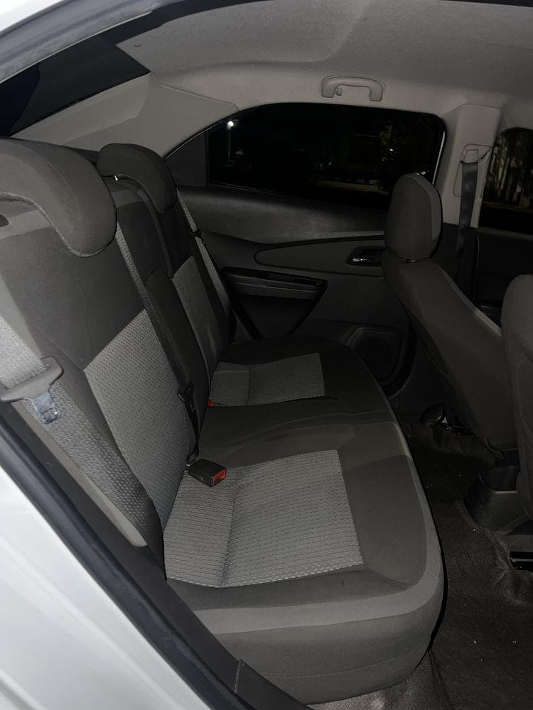 Oq Cobalt LTZ sotiladi !