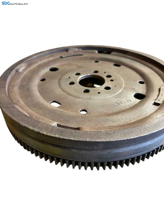 Volanta Cutie Automata DSG 129 Caneluri Dinti Volkswagen Golf 7 1.6 TDI CLHA DDYA DGTE DBKA CRKB CXXB 2013 - 2017 Cod 03L105266DB 03L105266CQ [B3840]