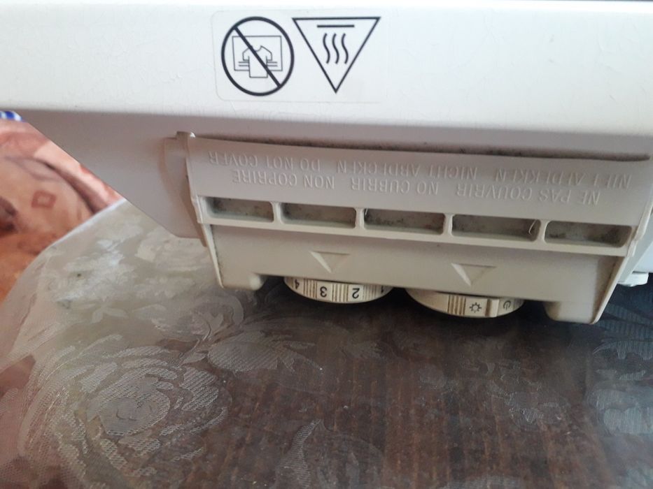 Стенен конвектор Airelec 2500w