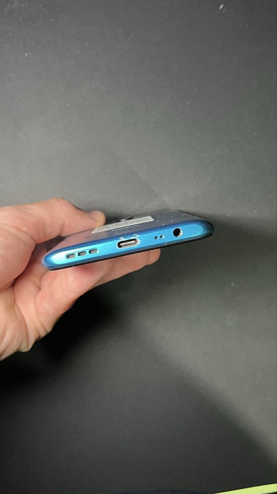 Redmi 9, 4/64 идеальное состояние