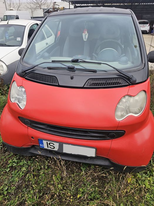 Vând/schimb smart fortwo 0.8 diesel