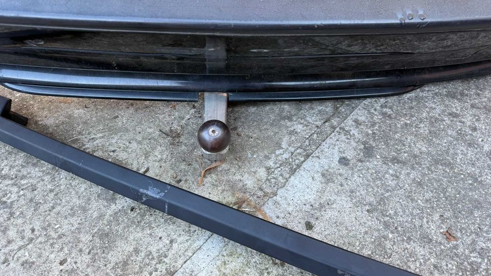 Carlig Cui Tractare Remorcare Detasabail Original cu Cheie BMW E46