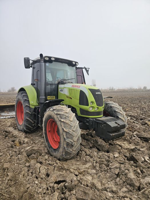 Claas Arion 630c