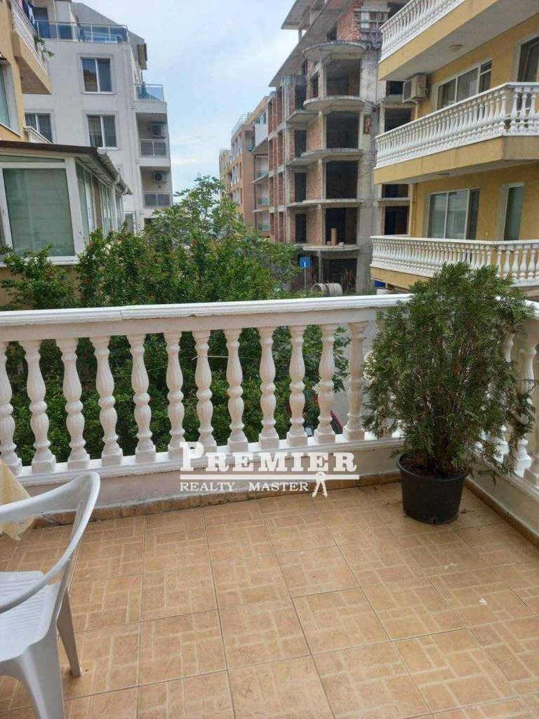 Продава се Тристаен апартамент в Поморие - 96 кв.м за 1615 €/кв.м - Снимка #5