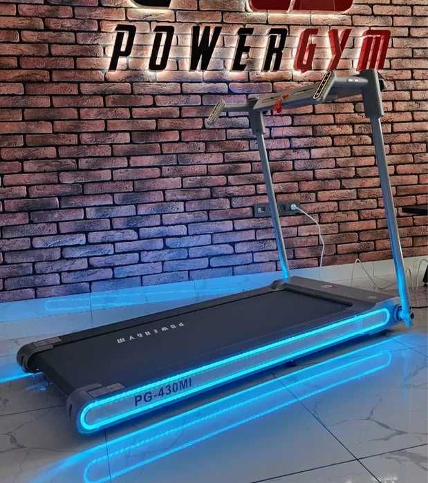 Беговая дорожка PG430. Новая компактная модель Powergym!