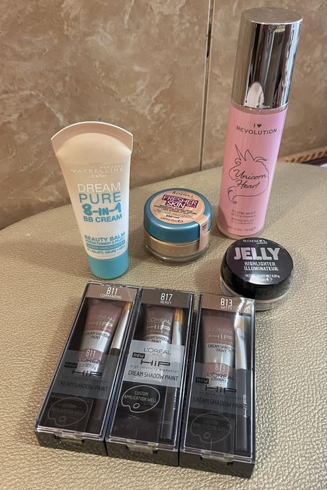 Vand mai multe dedali in privat