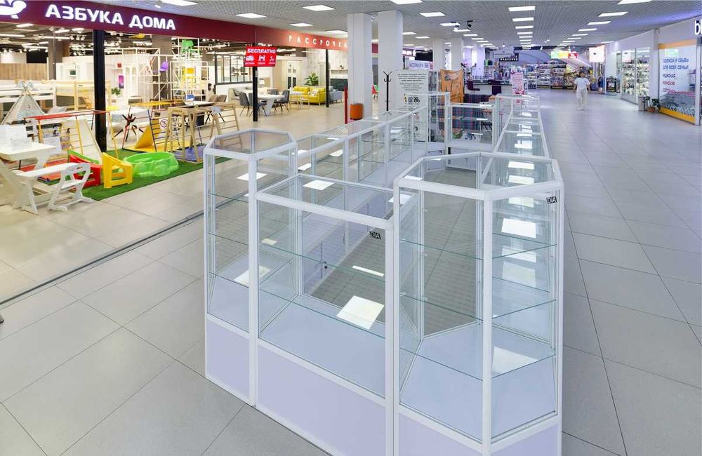 Стеклянные и профильные витрины. Shisha va profil vitrinalari