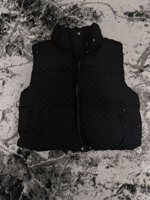 Продам жилетку в идеальном состоянии