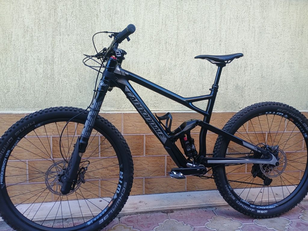 Cannondale Jekyll Карбон 27,5 цола