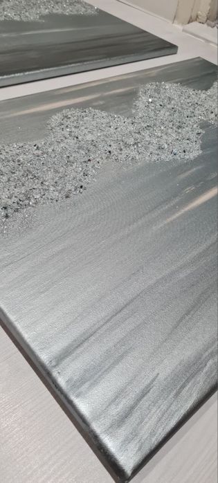 Tablou vopsea acrilica si sticla sparta