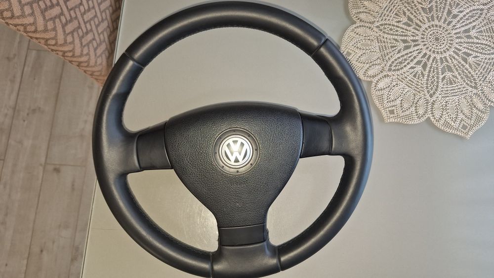 Volan VW Passat/Golf/Transporter/Caravelle/Multivan/Polo/Jetta