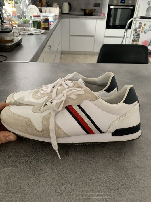 Adidasi Tommy Hilfigher