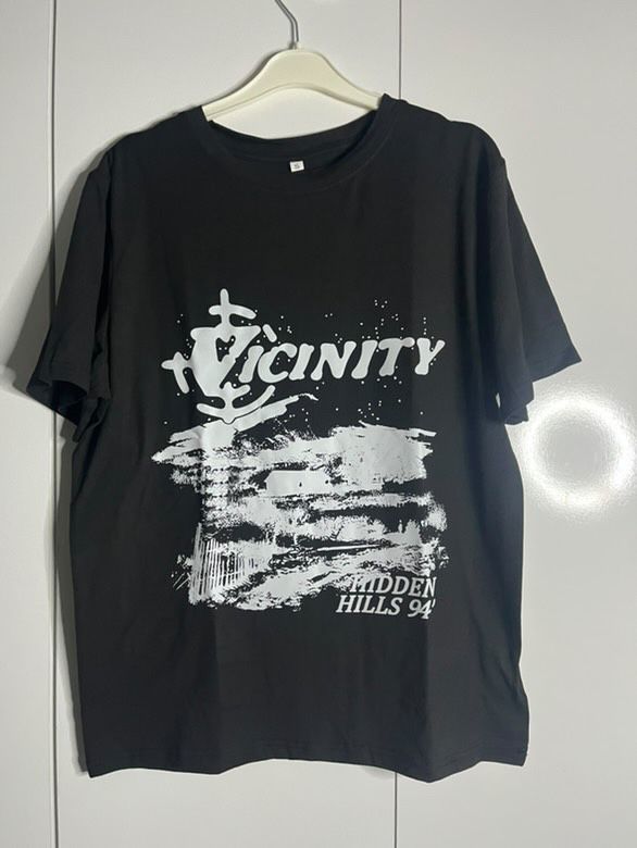 Vicinity тениска