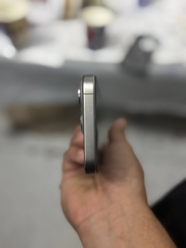 Iphone 15 pro 128gn