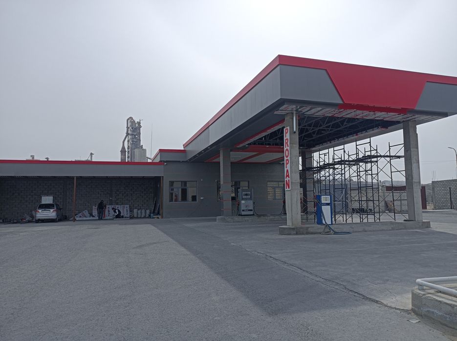 Алюкобонд  Alkapon 
Монтаж алюкобонда, мастера