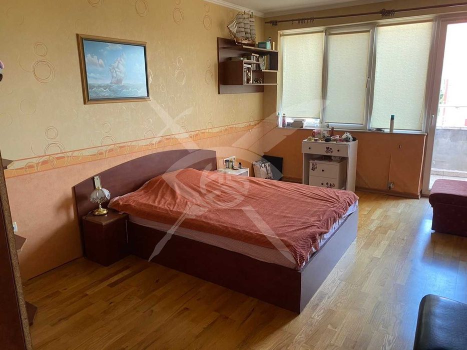 Продава се Тристаен апартамент в София, Студентски град - 145 кв.м за 1850 €/кв.м - Снимка #3