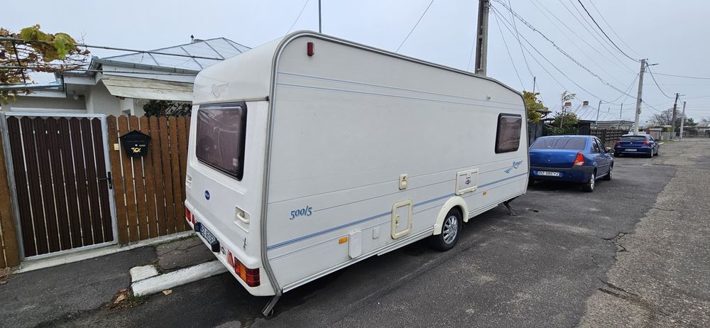 Vând rulota Bailey Ranger 2003