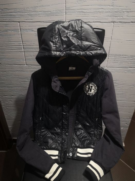 Дамско яке Nike xs