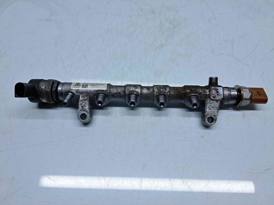 Rampa injectoare  Skoda Superb II (3T4) [Fabr 2008-2015] 03L130089P 2.