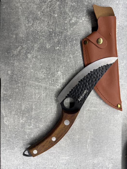 Нож от немсла стомана