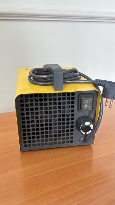 Продам тепловую пушку .