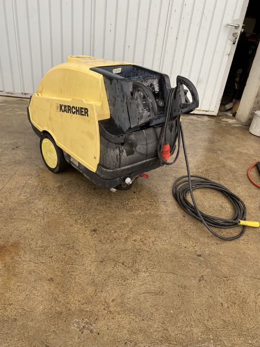 Aparat de spalat cu presiune Karcher HDS 995