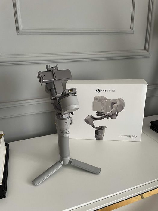 DJI RS4 Mini Stabilizator Gimbal 3 axe