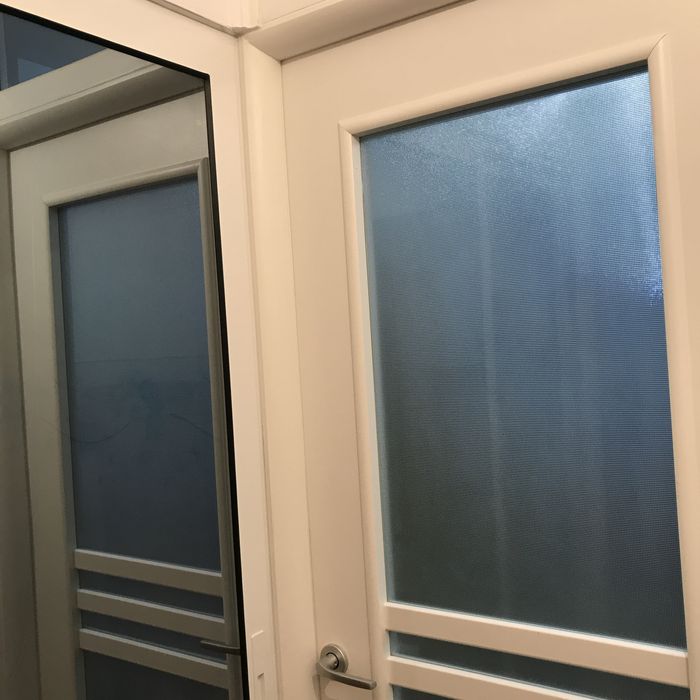 Particular inchiriez camera de camin facuta garsoniera