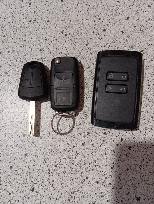 Cheie auto cu telecomanda