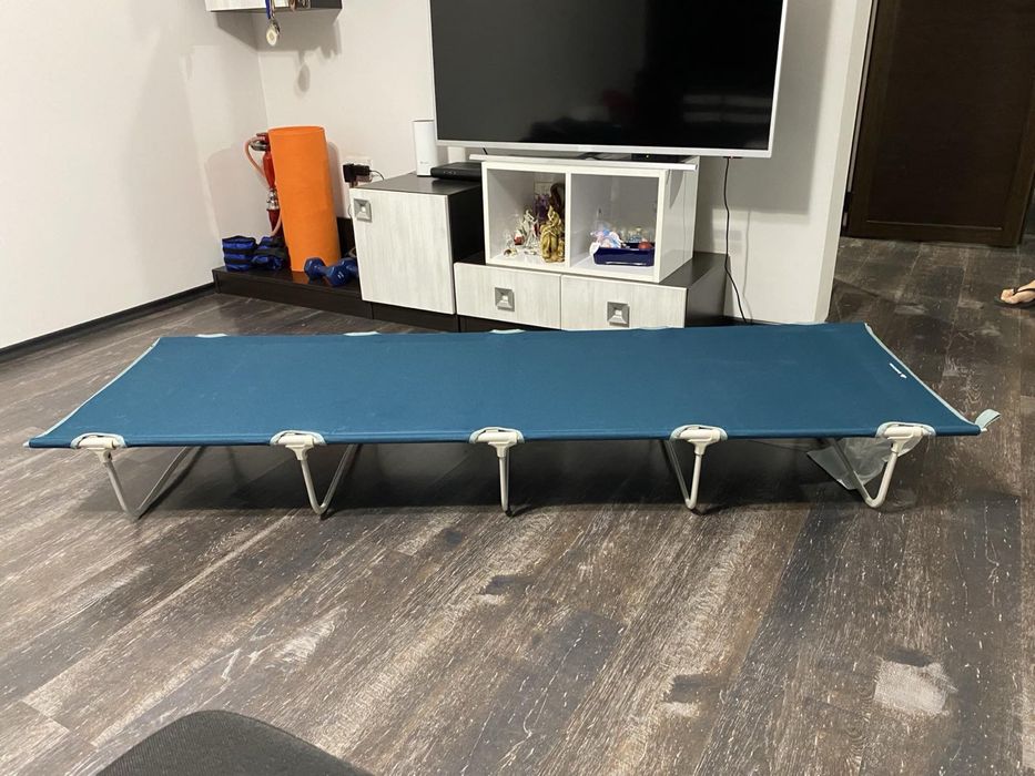 Палатка с две спални, комплект с легла и дюшеци