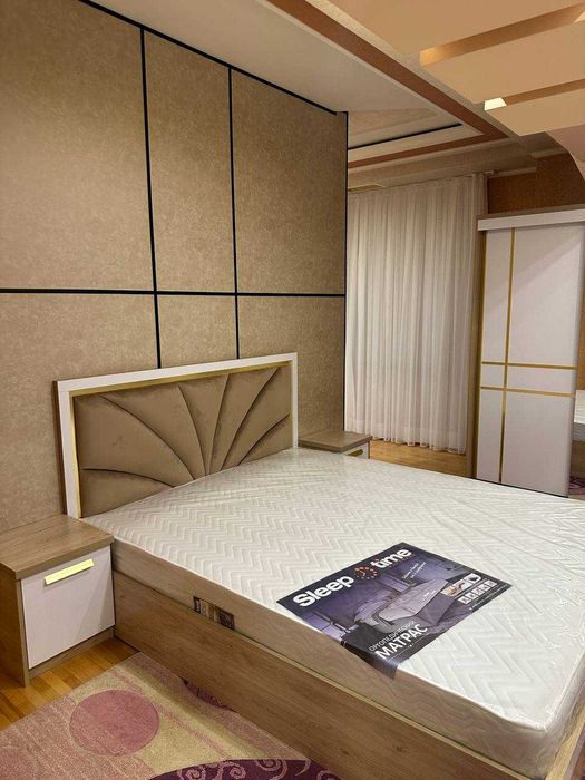 СРОЧНОЕ Сдаётся кв oр-р ул Шота Руставели 1/1/9 ро-н Яккасарайский117*