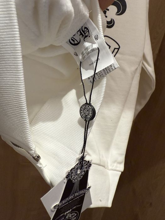 Chrome H женска горница и долница