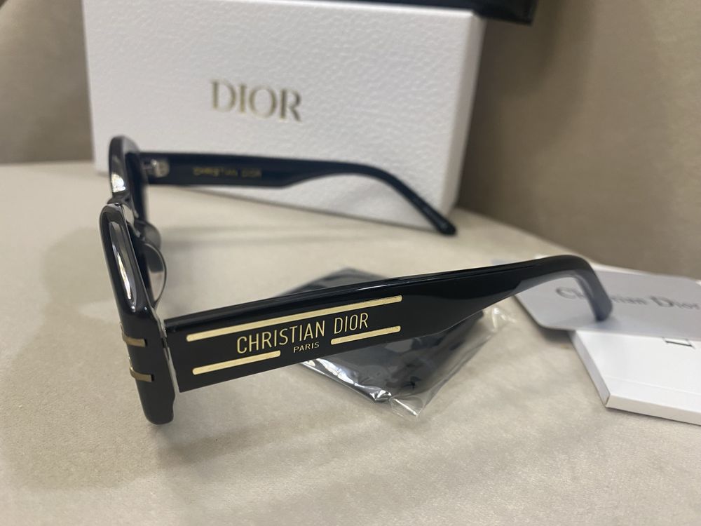 Ochelari Dior Signature B1U