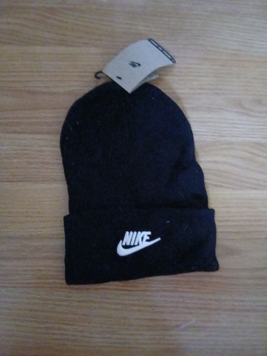 Шапка на Nike чисто нова