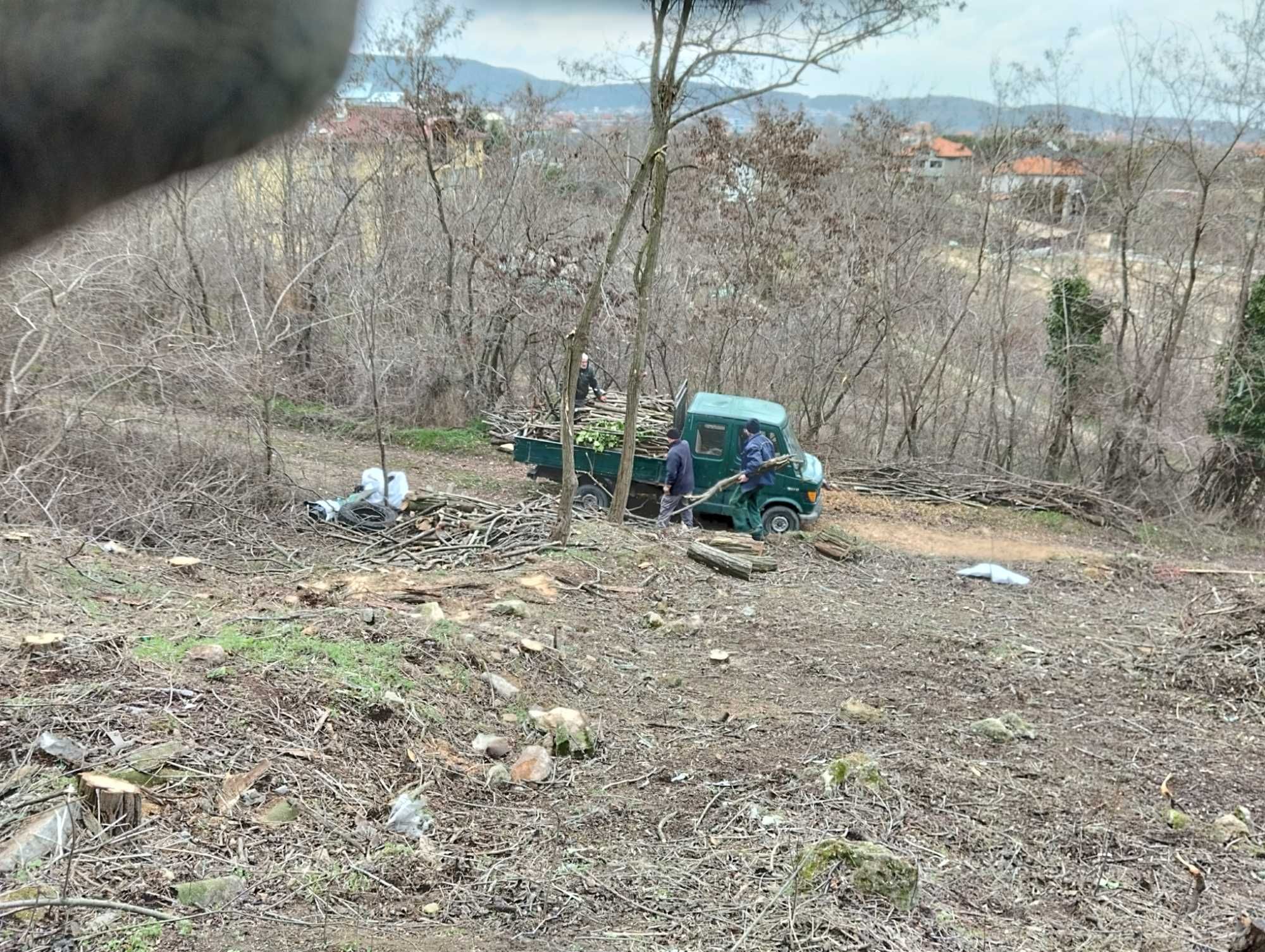 нарязване/нацепване на дърва/подреждане/