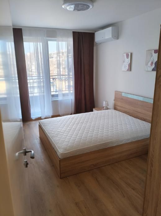 Дава се под наем Двустаен апартамент в Пловдив, Южен - 65 кв.м за 434 € - Снимка #3