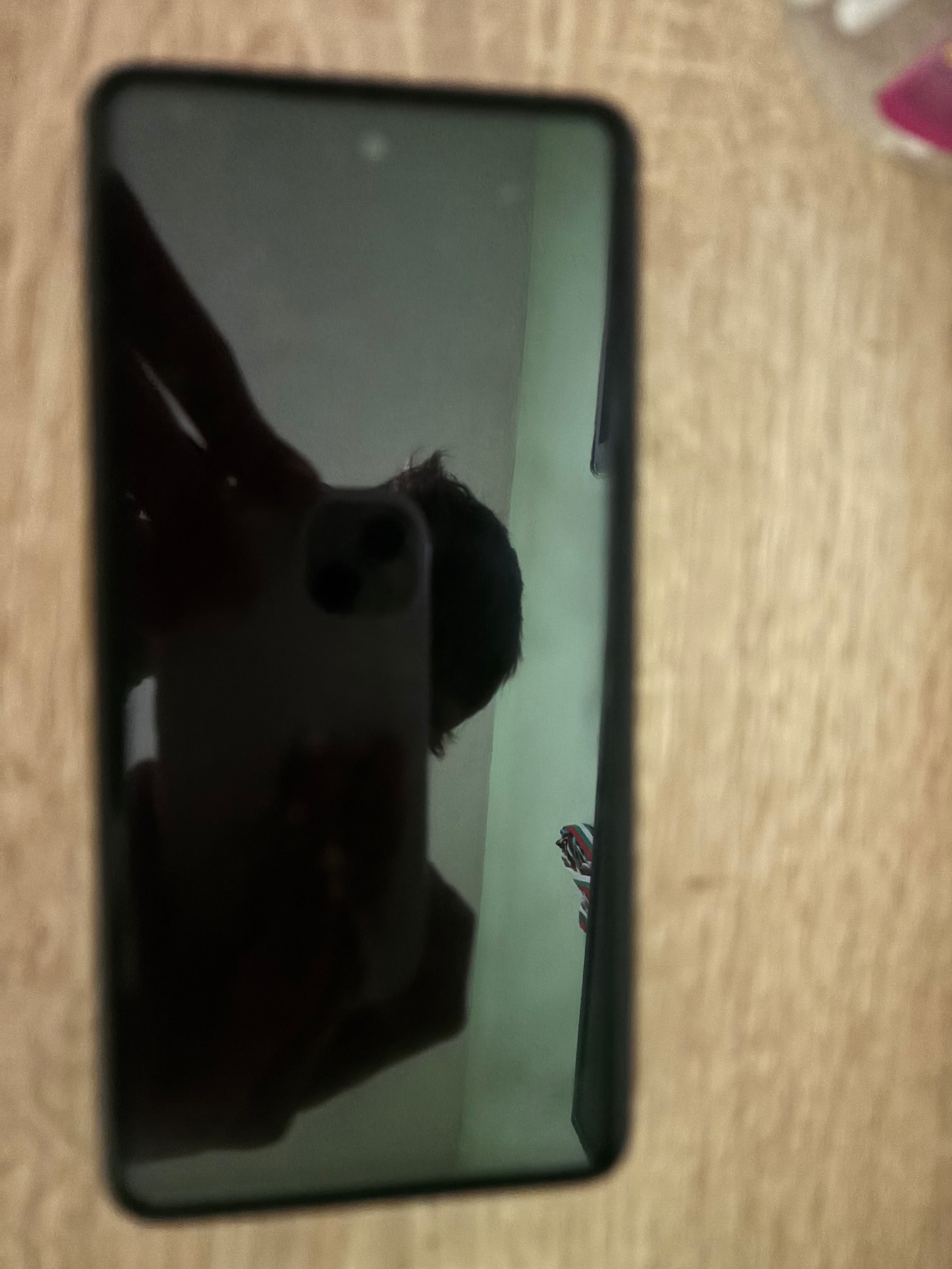 Продавам Google pixel 7