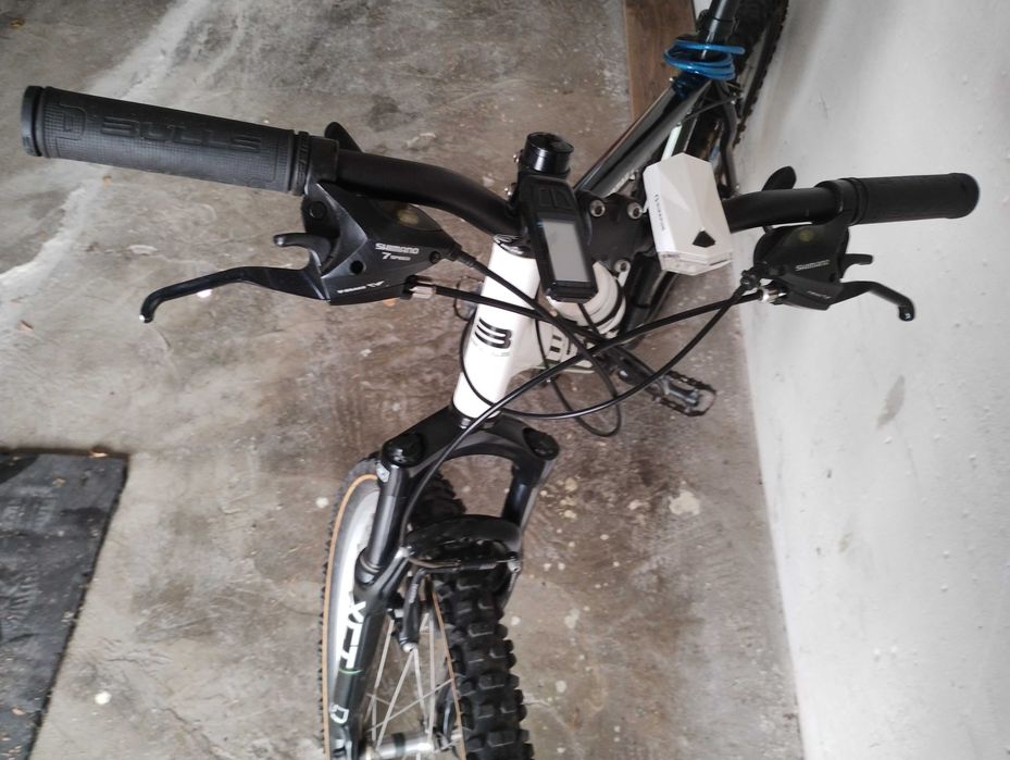Vind bicicleta mountain bike
