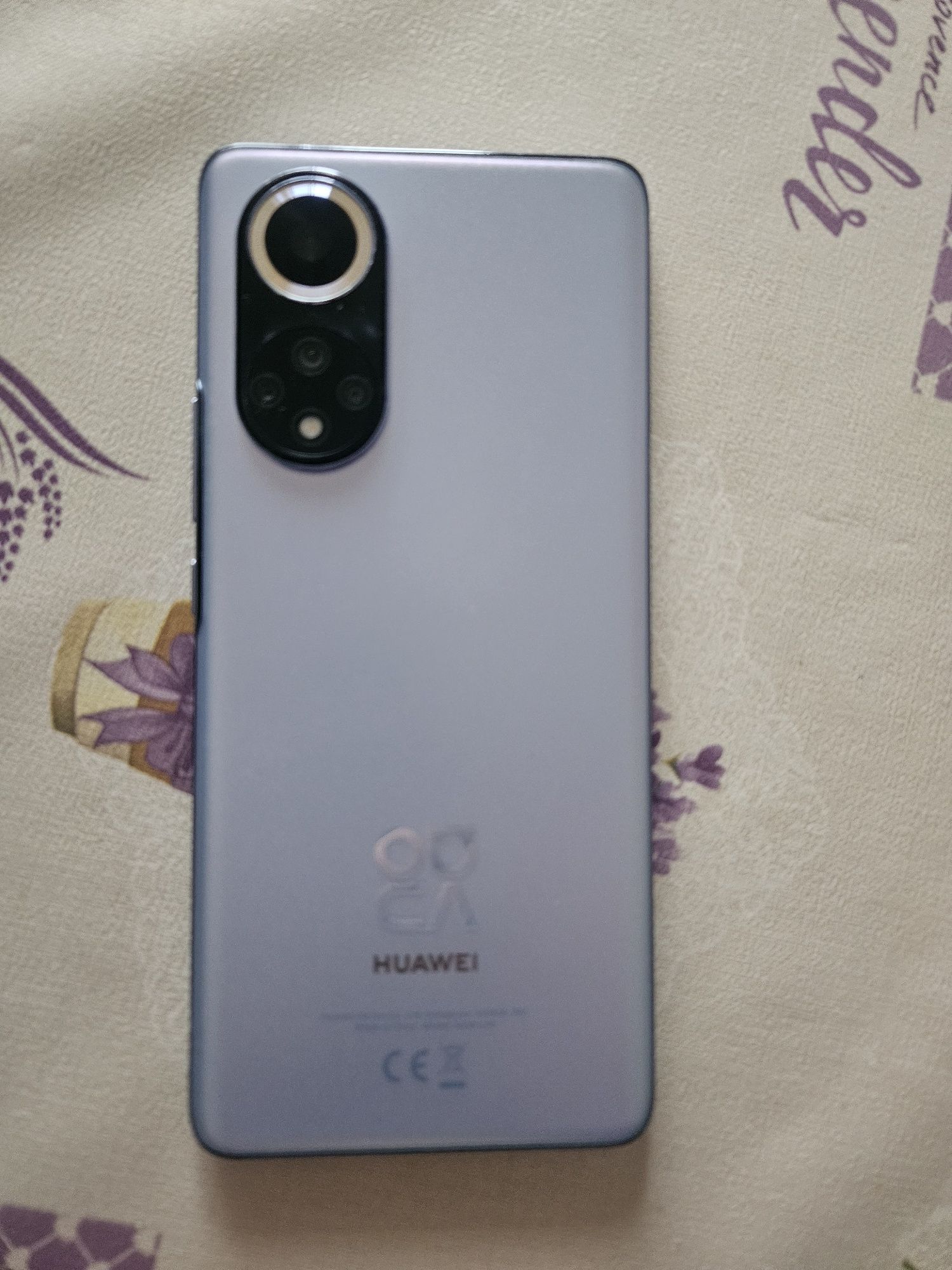 Vând Huawei nova 9