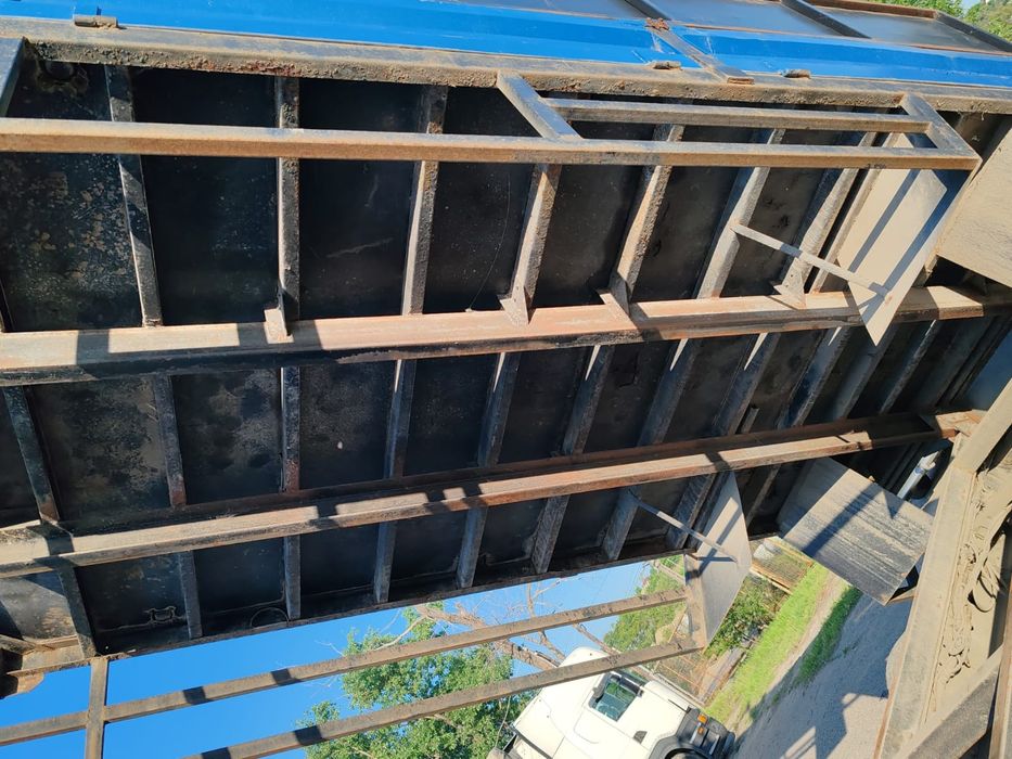 Vând autoutilitara Man Basculabila