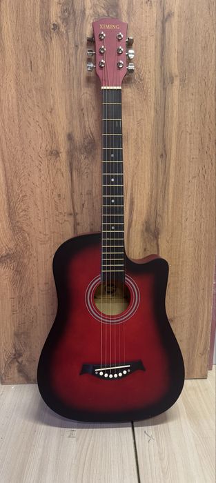 Гитара  новая  акустическая