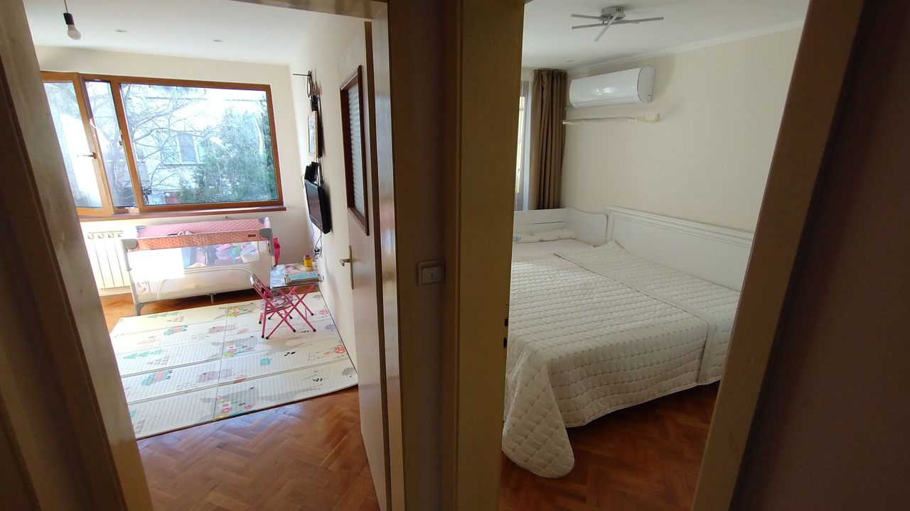 Продава се Тристаен апартамент в Пазарджик, Център - 88 кв.м за 1250 €/кв.м - Снимка #5
