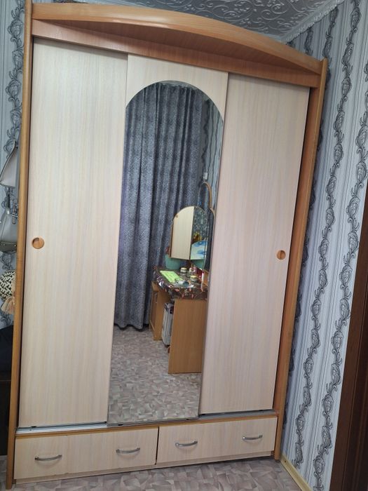 Спальный гарнитур