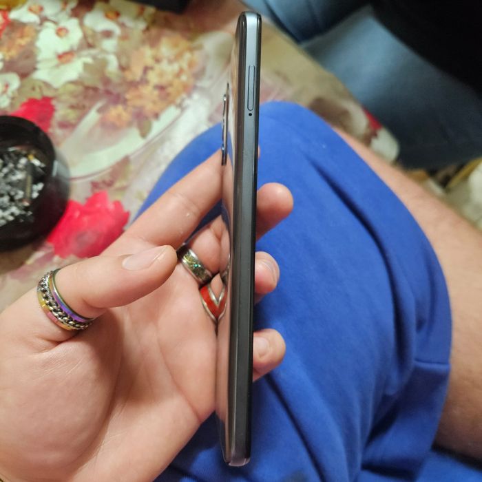 Motorola G82 5g                            .